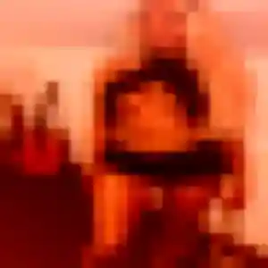 Wangari, 25 ans, connectée à Afa pour un plan cul