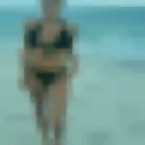 Contacte Salamata, 23 ans à Agon-Coutainville en t'inscrivant