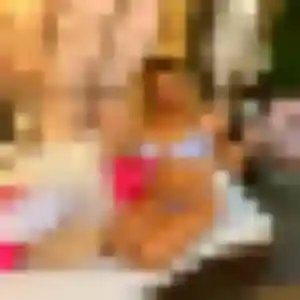 Tessa, 38 ans, dispo pour plan cul à Allineuc