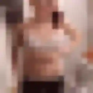 Photo de Valentine à Andilly (40 ans) - plan cul anonyme