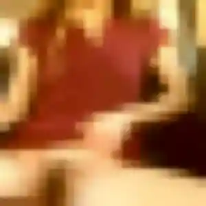 Ruth, 27 ans, disponible à Angoulême pour un plan cul