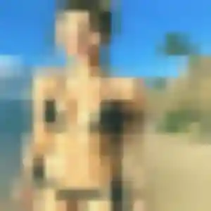 Rejoins Akua, 44 ans à Angrie en t'inscrivant