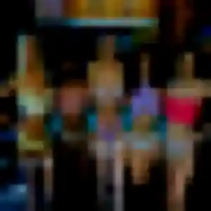 Adeline, 26 ans, connectée à Aoste pour un plan cul