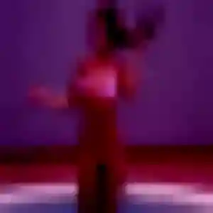 Faustine, femme de 22 ans propose plan cul à Archamps