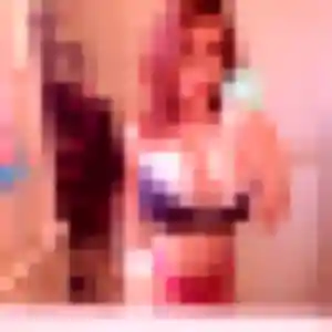 Amandine, 29 ans, disponible à Arnières-sur-Iton pour un plan cul