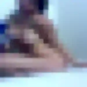 Élise, 37 ans, dispo pour plan cul à Aubepierre-Ozouer-le-Repos