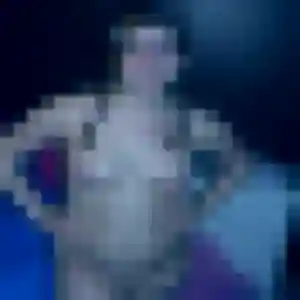 Aminata, 22 ans, connectée à Aubiat pour un plan cul