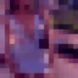 Faustine, 23 ans, connectée à Aubignan pour un plan cul