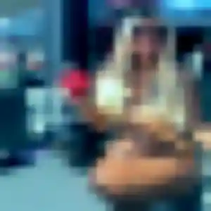 Charmante Awa, 32 ans à Autrans-Méaudre en Vercors - découvrir son profil