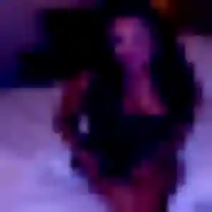 Ketty, 37 ans, connectée à Auvers-Saint-Georges pour un plan cul