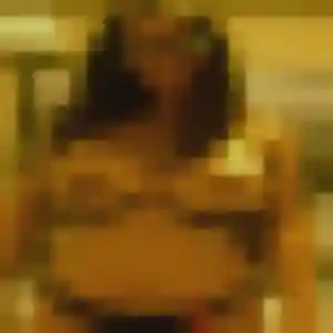 Régine, femme de 27 ans veut plan cul à Ax-les-Thermes
