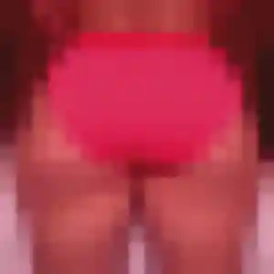 Contacte Precious, 27 ans à Azé en privé