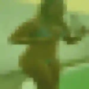 Yasmine, 28 ans, cherche un plan cul à Baisieux