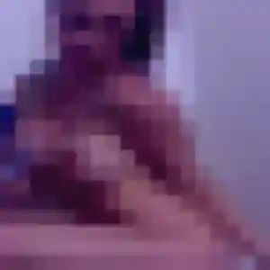 Photo exclusive de Ursula, 34 ans à Barguelonne-en-Quercy - rencontre coquine