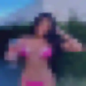 Photo de Céline à Bayenghem-lès-Éperlecques (44 ans) - plan cul discret