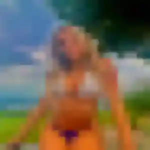 Bernadette (45 ans) à Beaulieu-sous-la-Roche cherche un plan cul aujourd'hui