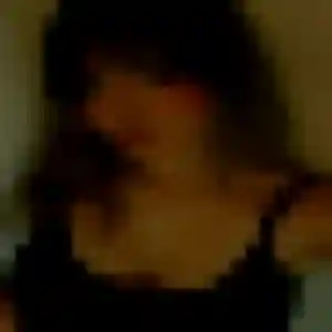Photo de Gladys à Beaumont Saint-Cyr (34 ans) - plan cul gratuit