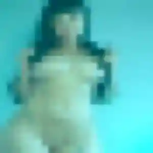 Folake, 44 ans, en ligne à Belforêt-en-Perche pour une rencontre coquine