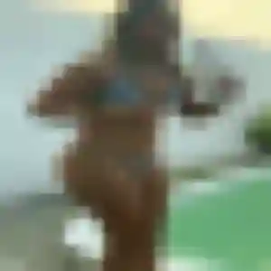 Yasmine, 32 ans, disponible à Bénévent-l'Abbaye pour un plan cul
