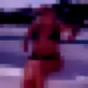 Charmante Olive, 23 ans à Béning-lès-Saint-Avold - la contacter