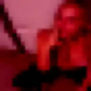 Priscilla, femme de 37 ans cherche plan cul à Berchères-Saint-Germain