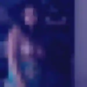 Francine, 32 ans, connectée à Bernières-sur-Mer pour une rencontre coquine