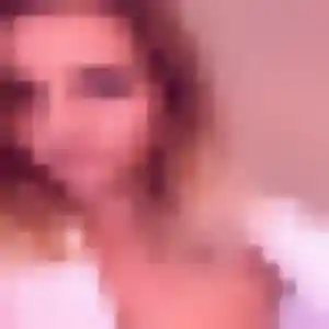 Brigitte (24 ans) à Berrien propose un plan cul maintenant