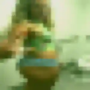 plan cul à Beychac-et-Caillau : photo de Noëlla, 31 ans - sans engagement