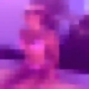Charmante Laura, 34 ans à Blainville-Crevon - la contacter
