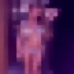Aminata, 22 ans, connectée à Blérancourt pour une rencontre coquine