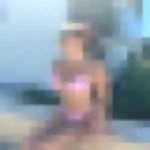 Sexy Rachida, 32 ans à Boëseghem - voir sa photo