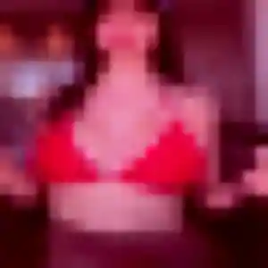Rejoins Louisette, 26 ans à Bonnac gratuitement