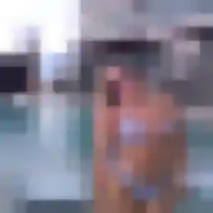Shanna de Bonson, 32 ans - plan cul discret