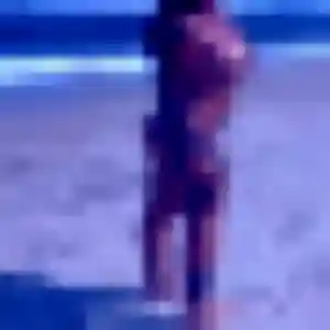 Zineb, 37 ans, connectée à Bonson pour une rencontre coquine