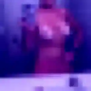 Nadège, fille de 36 ans veut plan cul à Bouillante