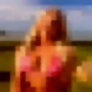 Georgette (30 ans) à Bourseville attend une rencontre rapidement