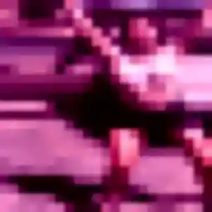 Contacte Funke, 24 ans à Bousse en privé