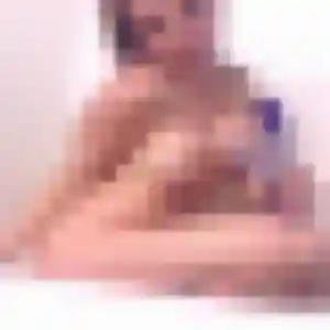 Béatrice, 38 ans, en ligne à Bouville pour une rencontre coquine