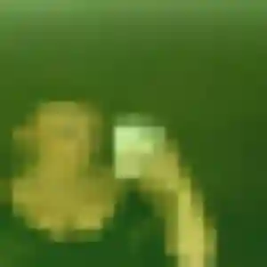 Photo privée de Bukola, 23 ans à Bovel - plan discret