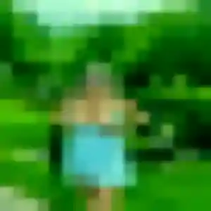 Zuri, 23 ans, en ligne à Brécy pour un plan cul