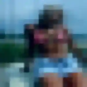 Charmante Yaa, 29 ans à Bubry - la contacter