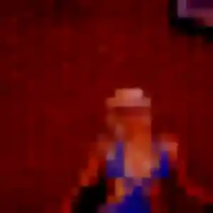 Découvre Adjoua, 41 ans à Cabrières-d'Aigues en privé