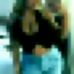 Safiatou, 27 ans, en ligne à Cadalen pour un plan cul