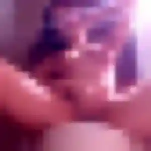 Christelle, 27 ans, disponible à Callac pour une rencontre coquine
