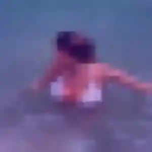 Yawa, femme de 38 ans propose plan cul à Calorguen