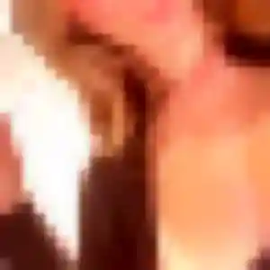 Deborah (26 ans) à Camopi propose un plan cul rapidement