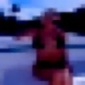 Ama, 37 ans, en ligne à Canly pour un plan cul