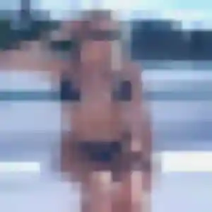 Bola, 22 ans, en ligne à Capinghem pour une rencontre coquine