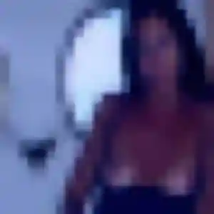 Kadiatou, 23 ans, connectée à Carling pour une rencontre coquine
