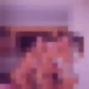 Afi, 22 ans, veut un plan cul à Carly